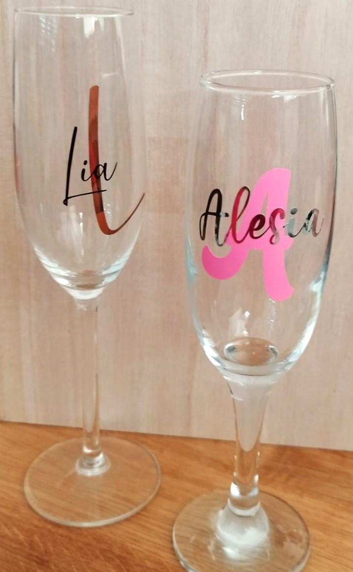Personalisiertes Sektglas mit Monogramm, für die Hochzeit, Brautjungfern, Junggesellinnenabschied, JGA, Braut, Hochzeitsgeschenk, für Feiern