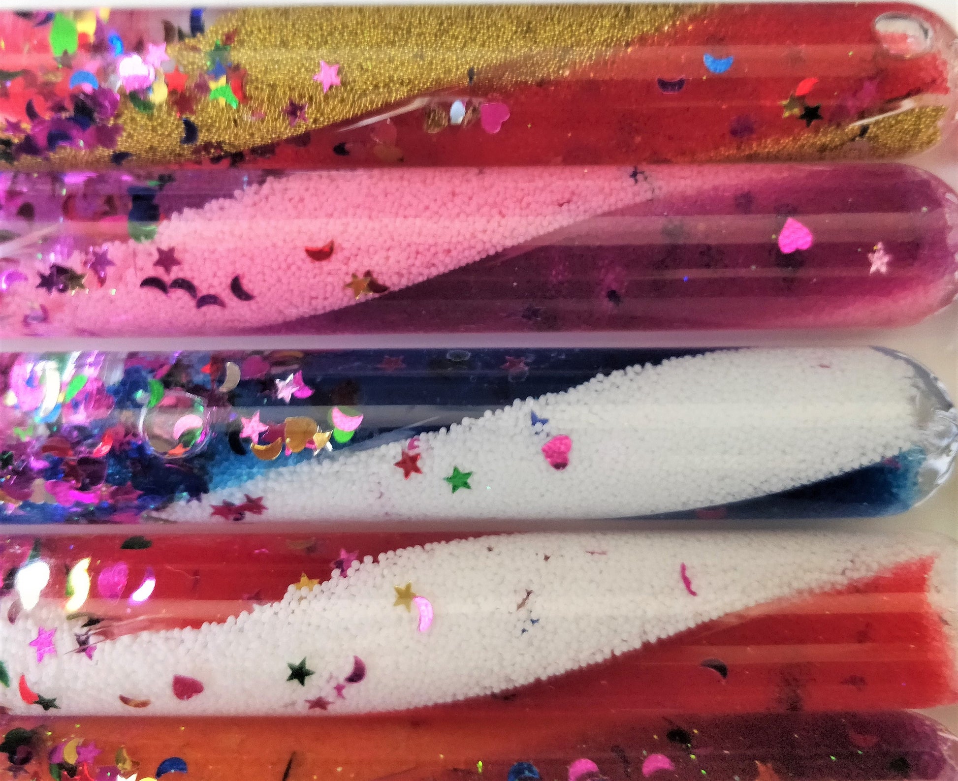 Zauberstab mit Glitter und Namenswunsch, 32 cm lang, 1 Stück, Glitterstab in 2 Farben mit Namensgravur oder ohne, Rollenspiel
