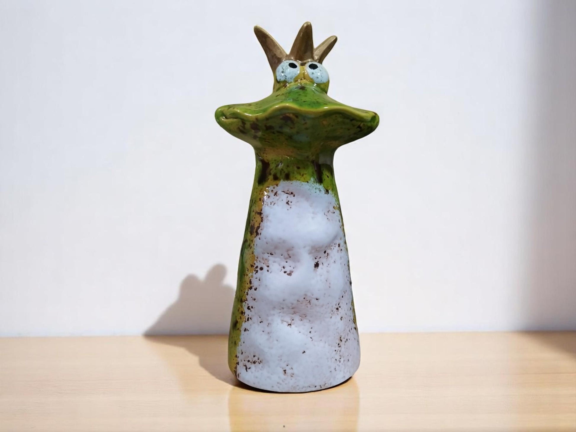 Keramik-Zaunstecker "Frosch groß" – Fröhlicher Blickfang für Garten & Balkon!