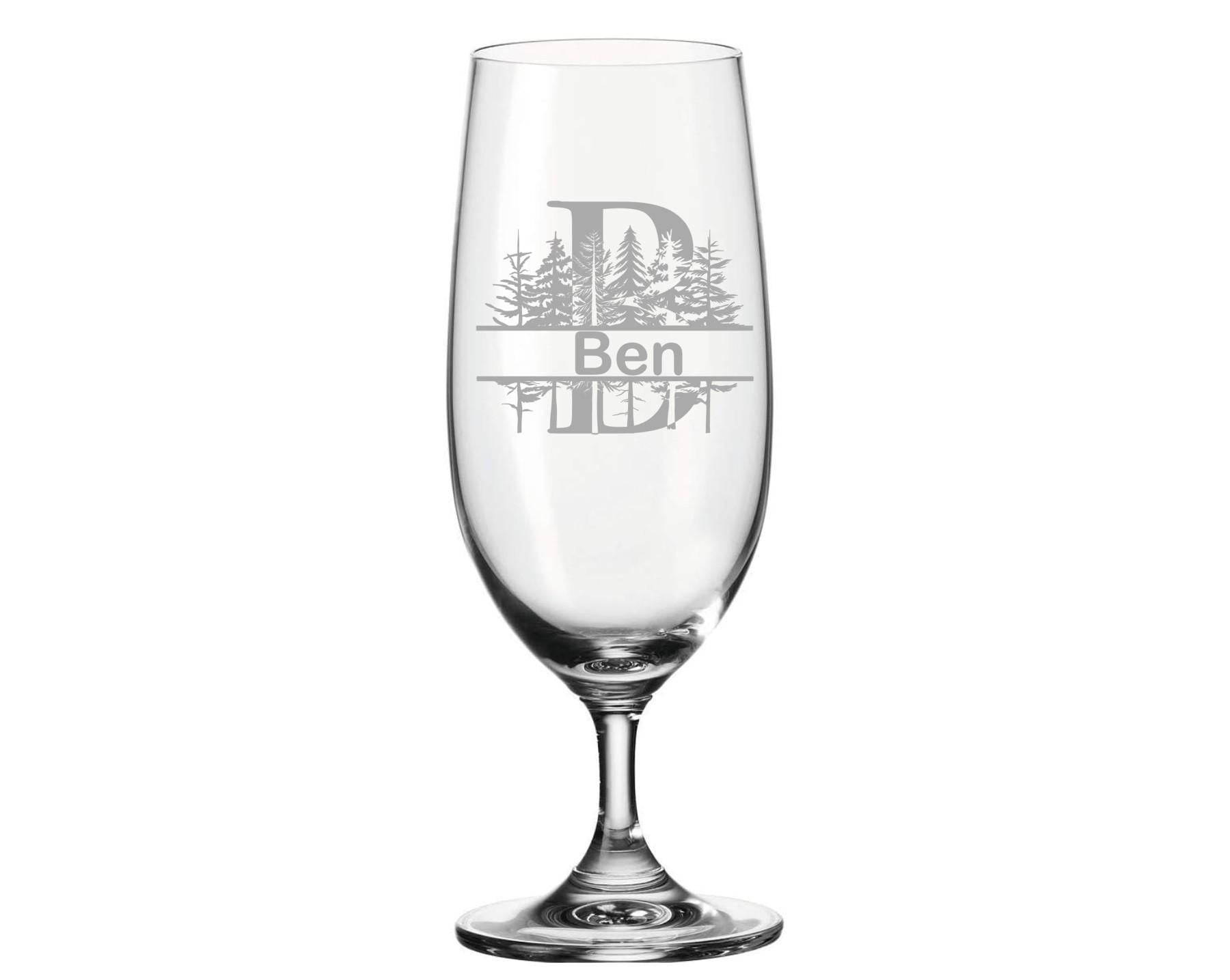 Gravierte Trinkgläser mit Monogramm und Waldmotiv, 10 versch. Glas Formen, Namensglas in seiner ansprechendsten Form, Art.-Nr. NG1