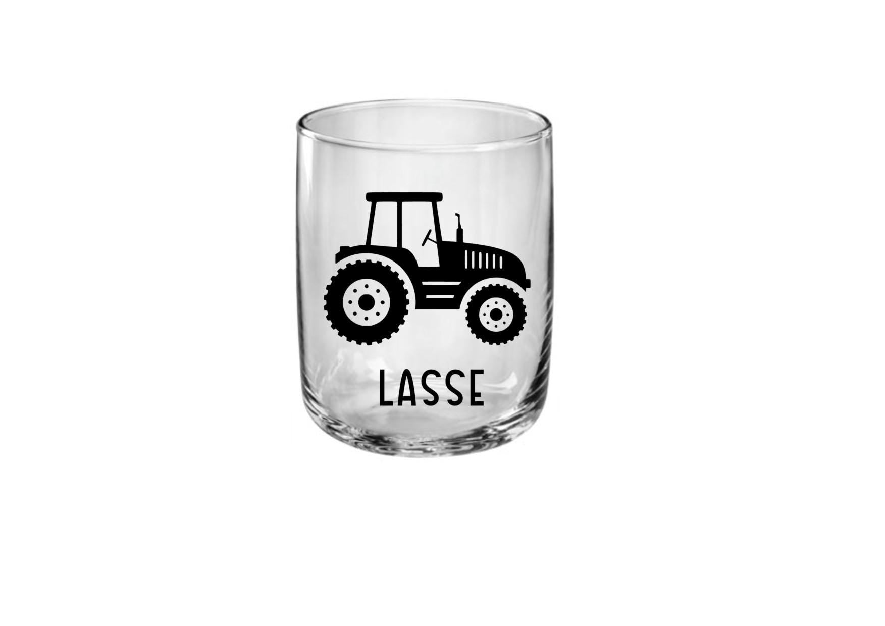 Trinkglas Traktor, Kindertrinkglas für kleine Hände, graviert, personalisiert mit Namen, stabil, Geschenk für Kinder, spülmaschinenfest