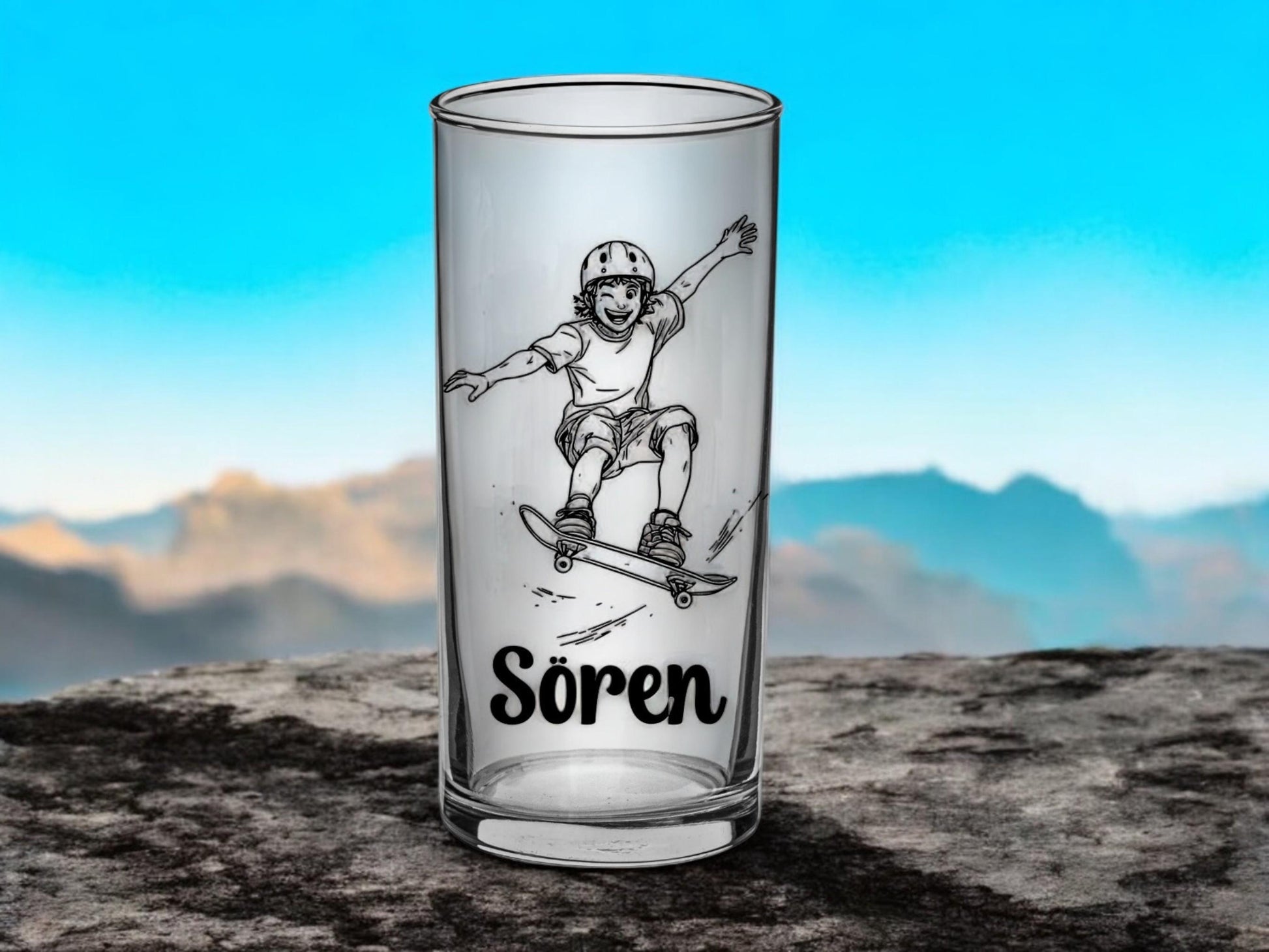 Individuelles Skater-Trinkglas – Graviert mit Wunschnamen o. Vereinslogo! versch. Schrift, Geschenk für Jungen - Skater,  Art.-Nr. SG01