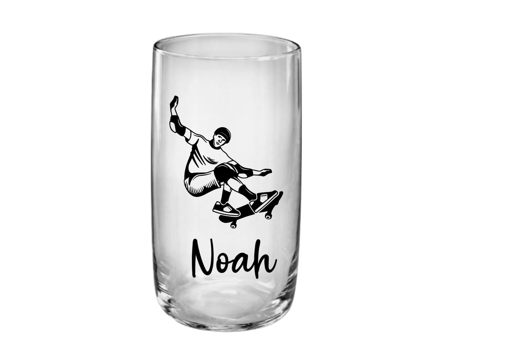 Individuelles Skater-Trinkglas – Graviert mit Wunschnamen o. Vereinslogo! versch. Schrift, Geschenk für Jungen - Skater,  Art.-Nr. SG01