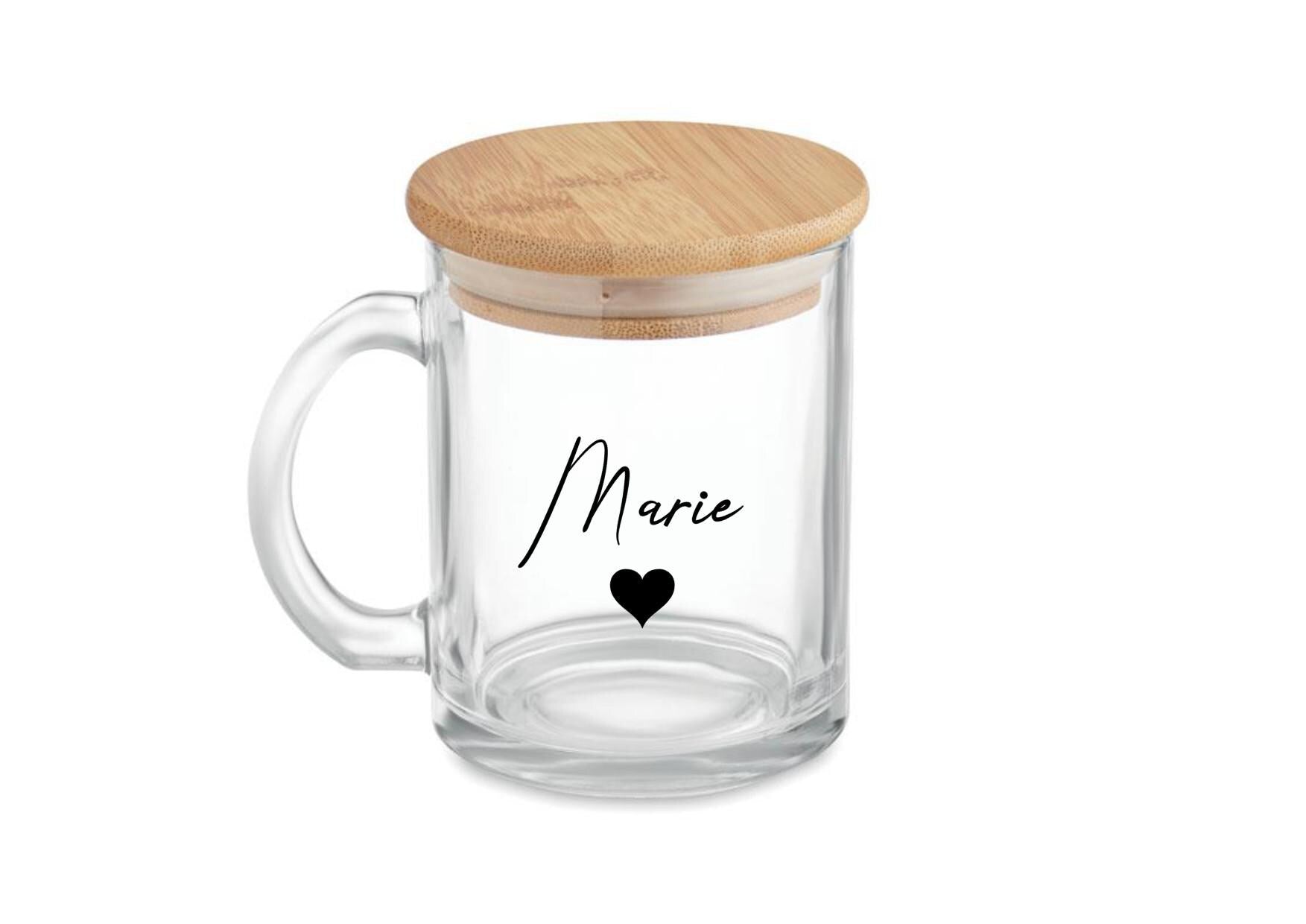 Teeglas, Teetasse mit Bambusdeckel, graviert, personalisiert, mit Namen auf Wunsch, Geschenk für Teetrinker, lustiger Spruch, Art.-Nr. TG04