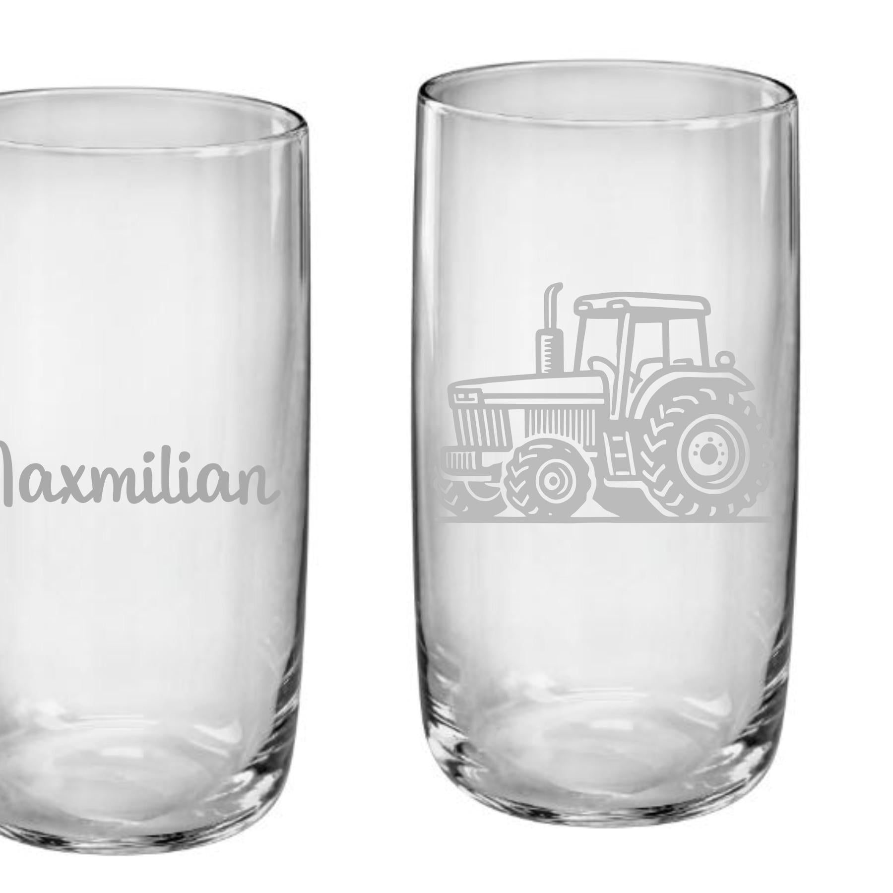 Trinkglas mit Traktor, graviert, personalisiert mit deinem Wunschnamen, Geschenk für den Traktorfan