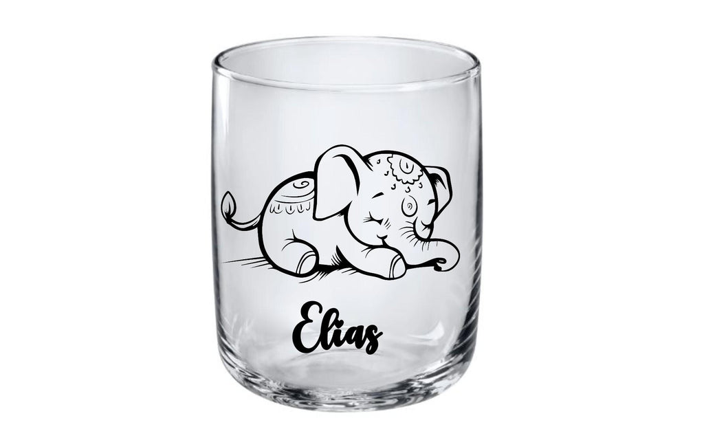 Elegantes Trinkglas mit graviertem Elefanten-Motiv & Wunschname, Geschenk für Kinder, 3 Glas Formen zur Auswahl, Art.-Nr.  KT03