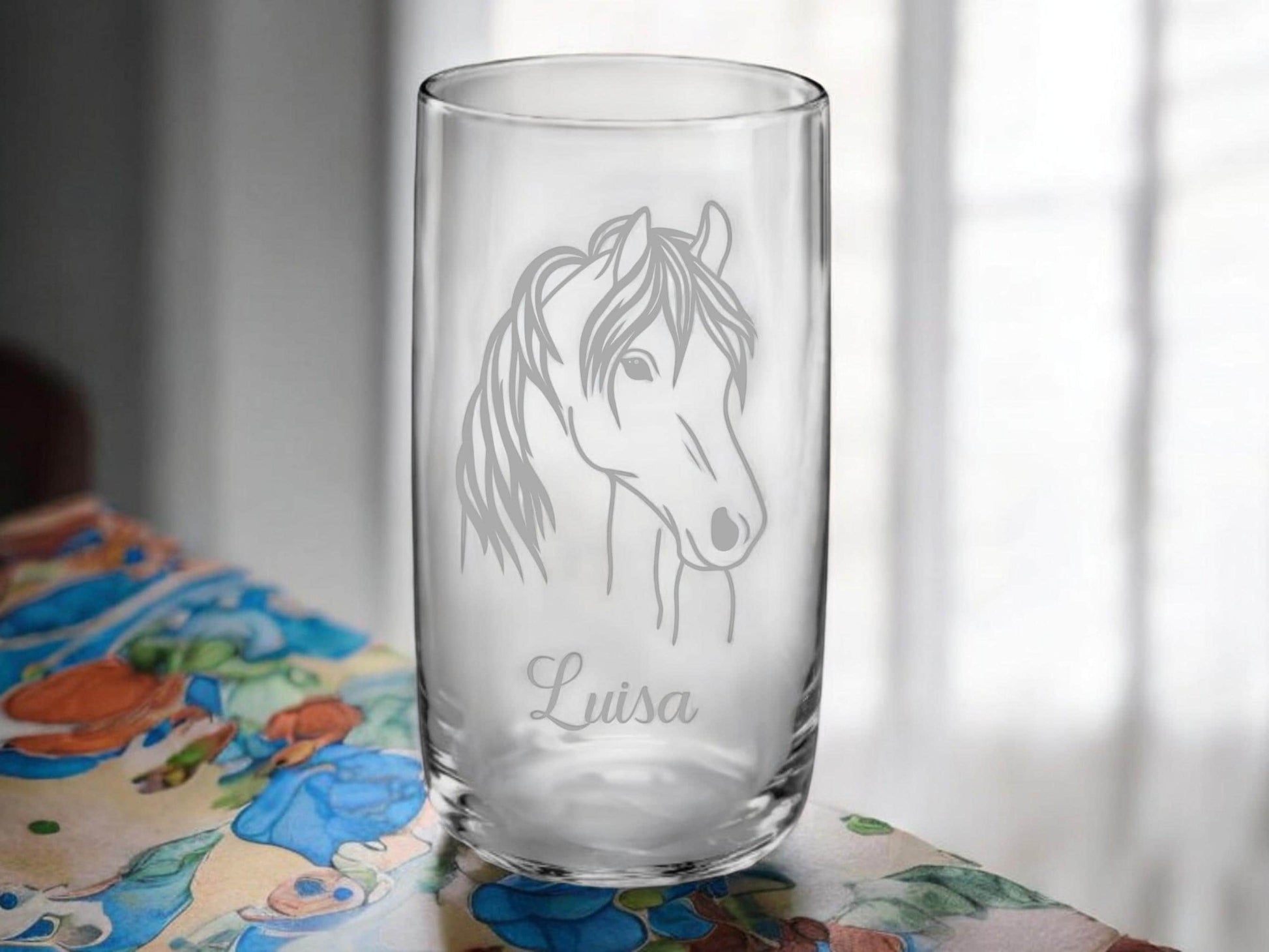 Pferde Kinder Trinkglas mit Gravur, personalisiert mit Namen oder Wunschtext, 3 versch. Glasformen,  Geschenk für Pferdefreunde, Art.Nr.P1