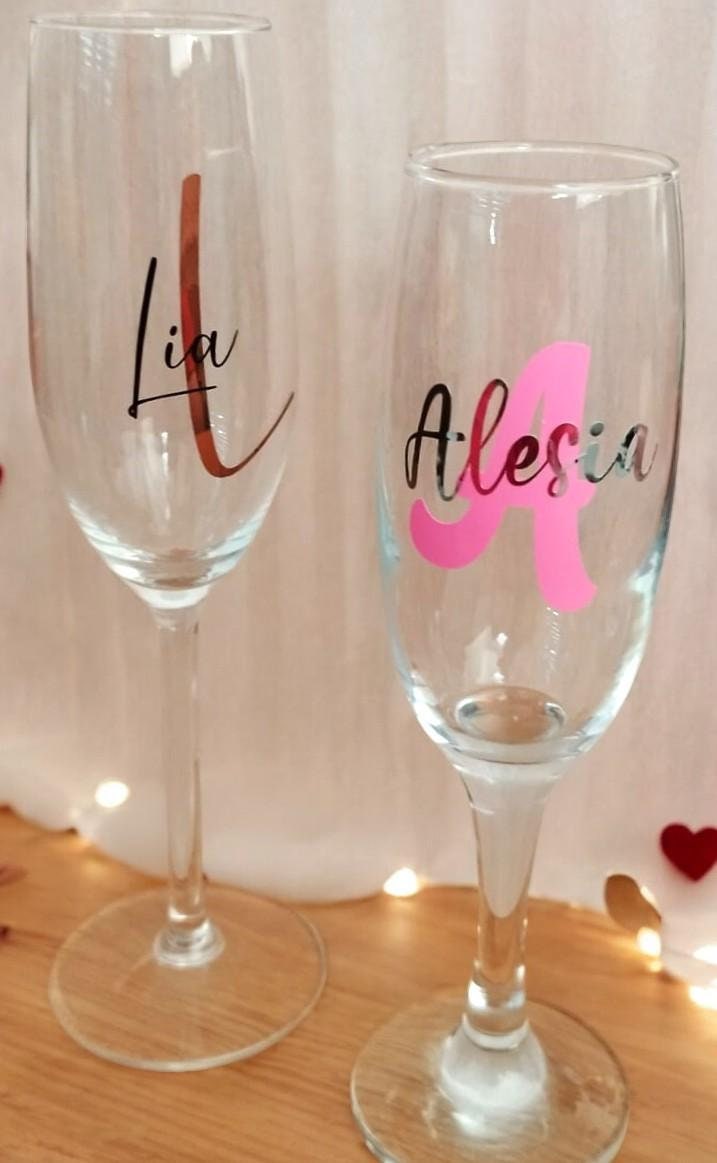 Personalisiertes Sektglas mit Monogramm, für die Hochzeit, Brautjungfern, Junggesellinnenabschied, JGA, Braut, Hochzeitsgeschenk, für Feiern