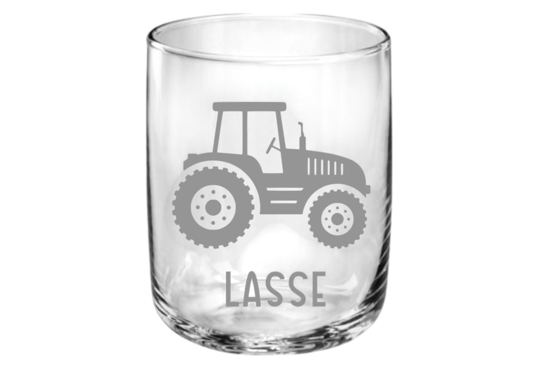 Trinkglas Traktor, Kindertrinkglas für kleine Hände, graviert, personalisiert mit Namen, stabil, Geschenk für Kinder, spülmaschinenfest
