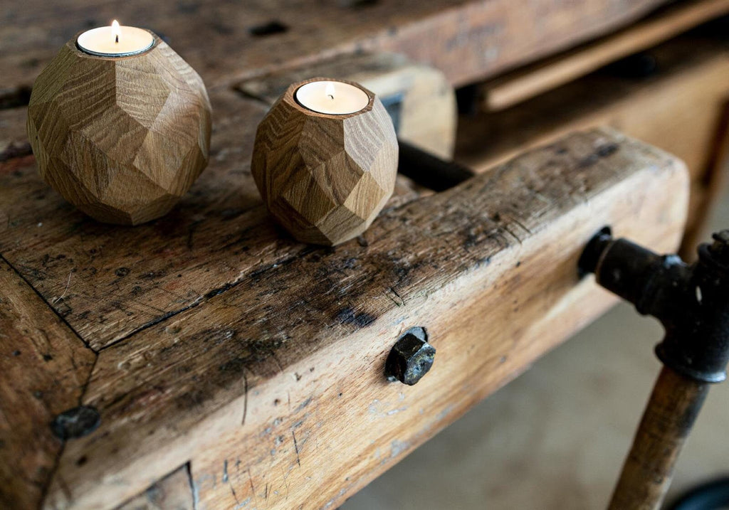 2 Windlichter Holz im Diamantschliff im Set, Eichenholz, massiv, Dekoration, Geschenk Idee, mit Teelichter, Ökologische Tischdeko Holz