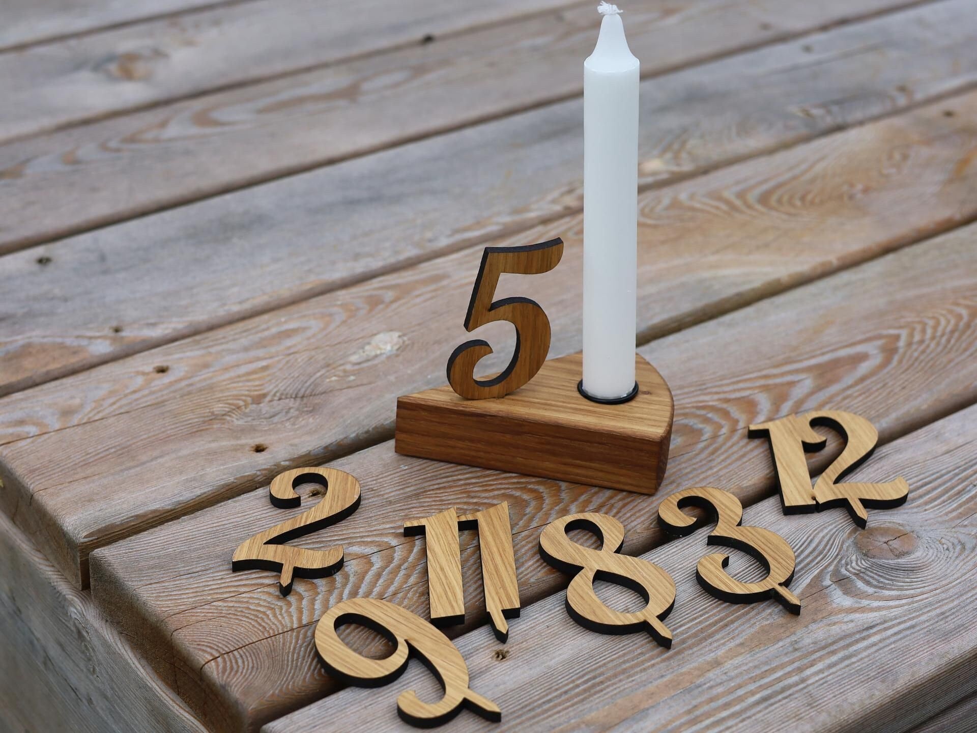 Deko zum Geburtstag, Tortenstück mit Kerze, Kerzentülle und Zahlen von 1-12, aus Holz, Kuchenstück,