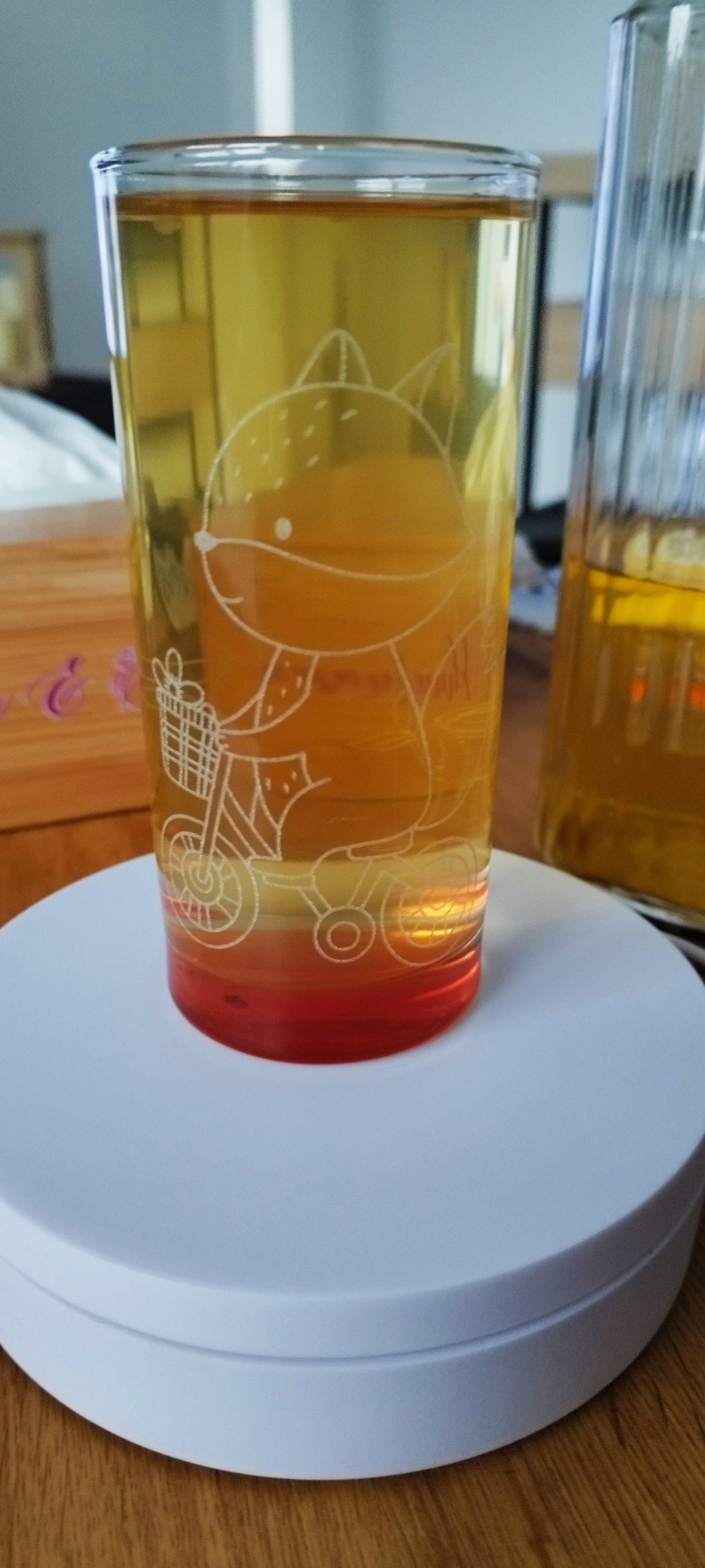 Kinder Trinkglas, Fuchs, rundum Gravur mit Namen personalisiert, Glasboden farbig, Geschenk