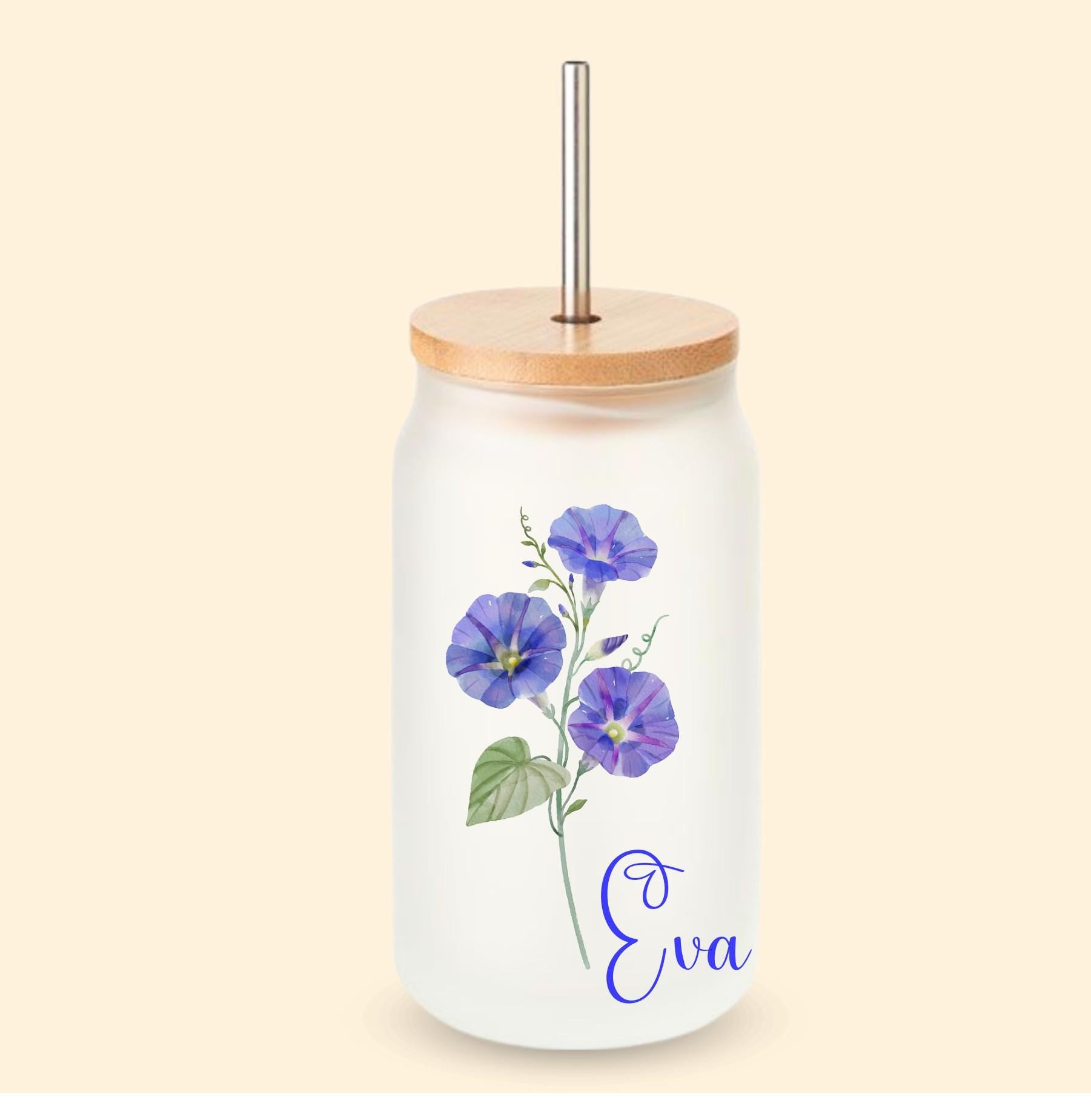 Trinkglas mit Deckel und Strohhalm, mit deiner Geburtstagsblume und Wunschnamen, Geschenk für den Geburtstag
