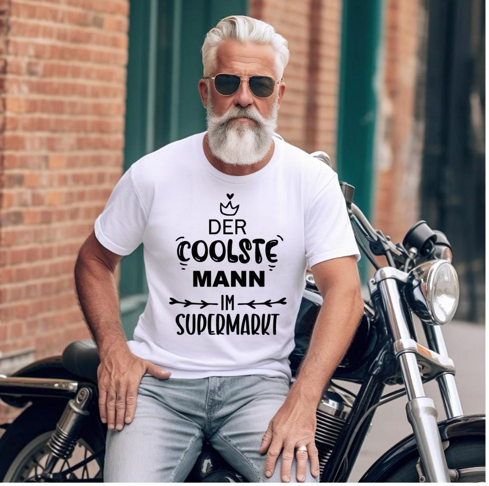 Männer Shirt "Der coolste Mann im Supermarkt" versch. Farben + Größen, Baumwolle,  Fun-Shirt, Sprüche Shirt, Art.-Nr. 002