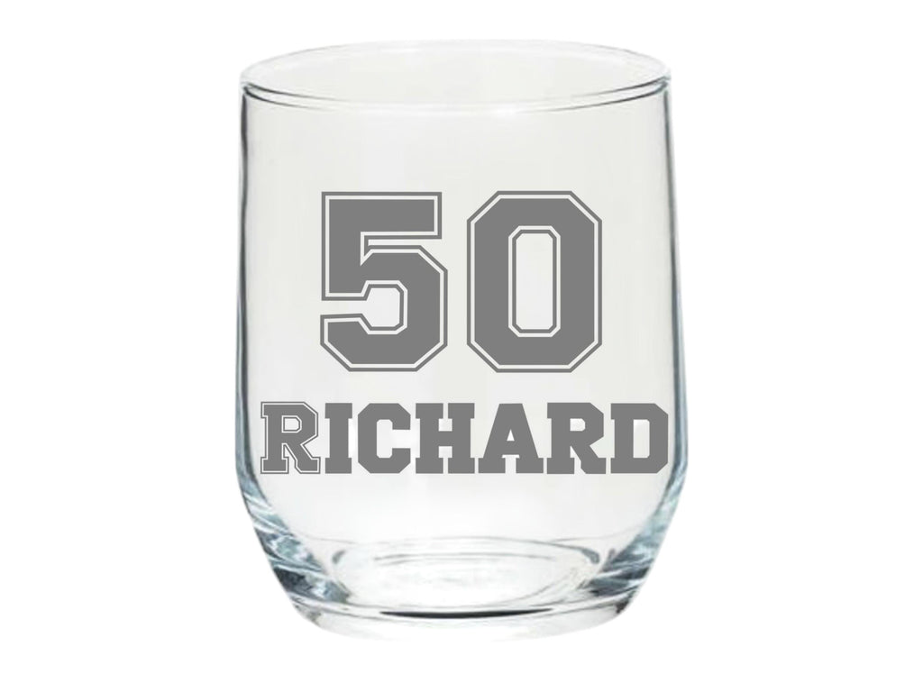 Whiskey Glas, Trinkglas  personalisiert mit Namen und Alter, Geschenk zum Jahrestag, Geburtstag, graviert, Jubiläum, Glas personalisiert