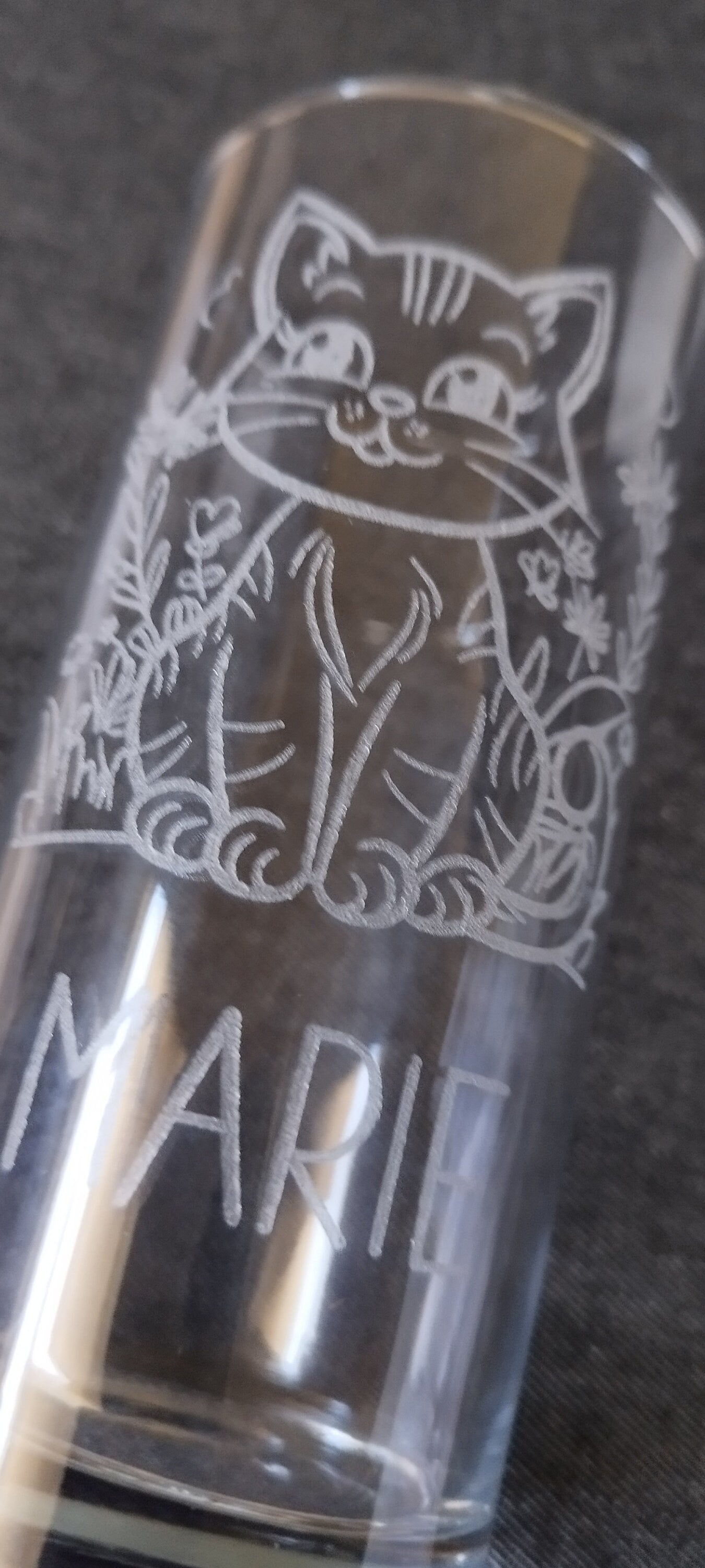Charmantes Trinkglas mit süßem Katzenmotiv – Perfekt für Katzenliebhaber! Spülmaschinenfest, 3 versch. Glasformen, Art-Nr. KA1