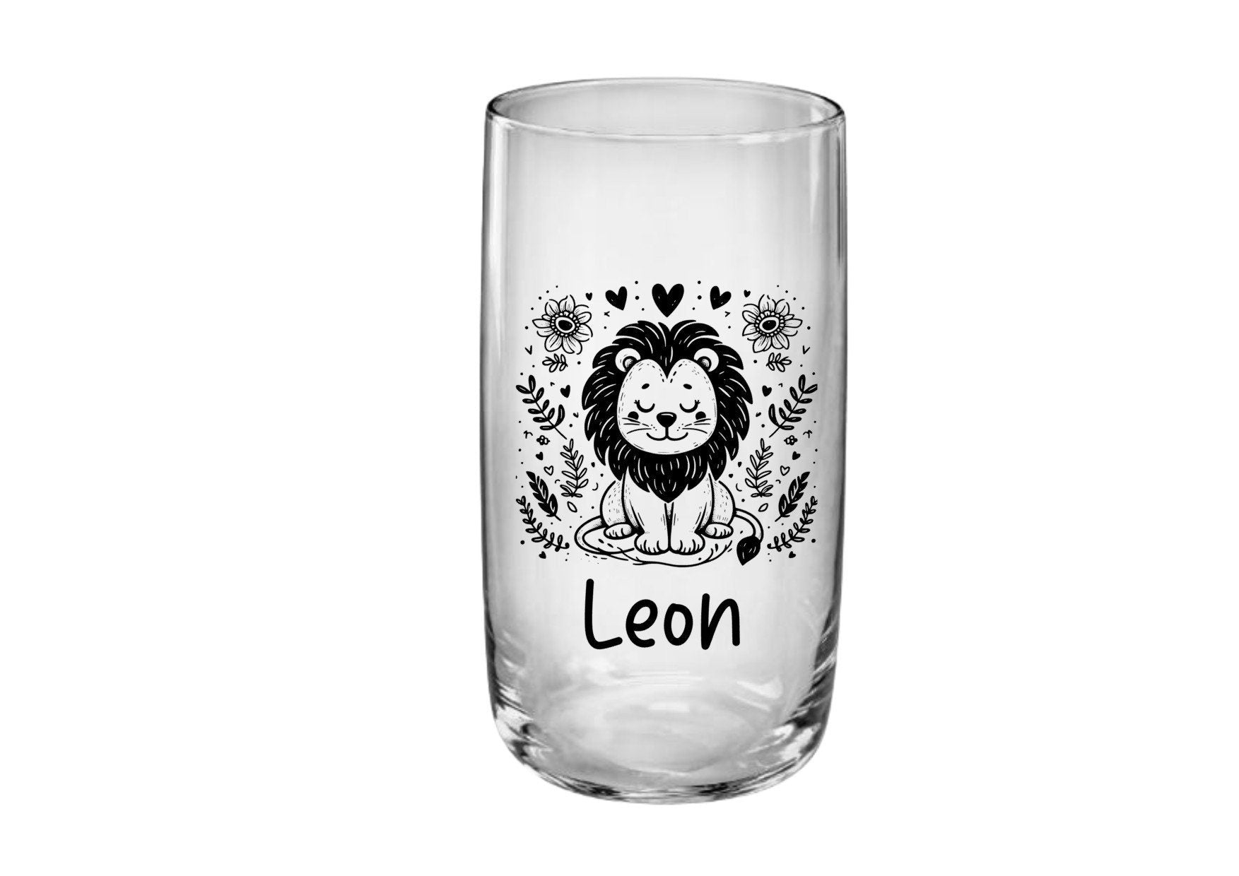 Graviertes Trinkglas mit Löwen und Namen für Kinder, gut geeignet für kleine Kinderhände, ideales Geschenk zum Geburtstag o.a. Kindertag