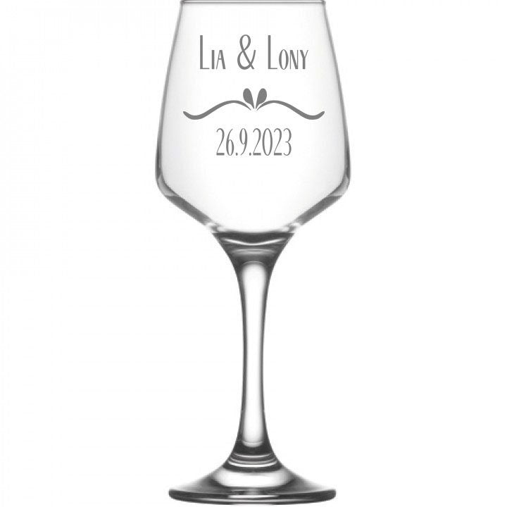 Weinglas oder Sektglas mit Namen und Datum personalisiert, Geschenk für die Hochzeit, das Brautpaar oder als Gastgeschenk