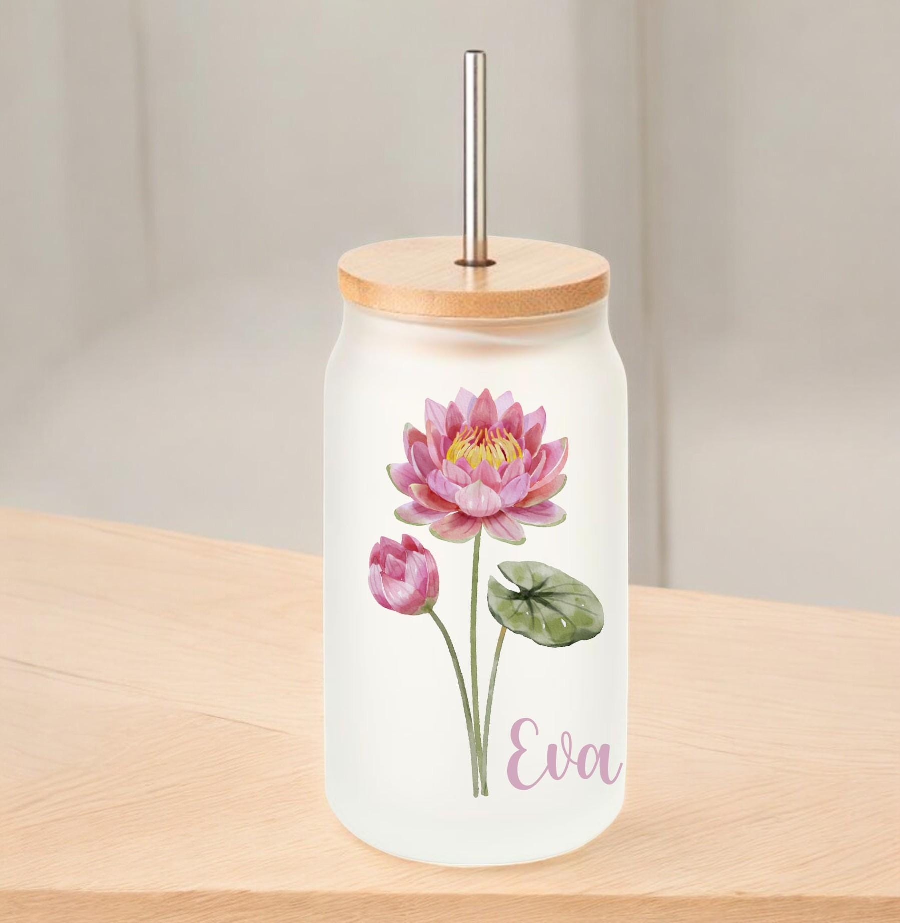 Trinkglas mit Deckel und Strohhalm, mit deiner Geburtstagsblume und Wunschnamen, Geschenk für den Geburtstag