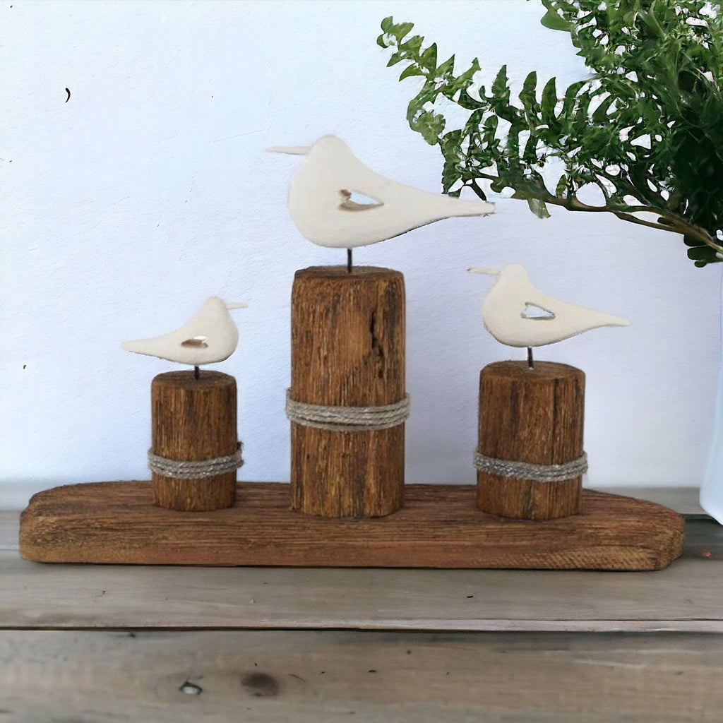 Maritime Deko, Möwen auf Holz, 26,5 cm lang